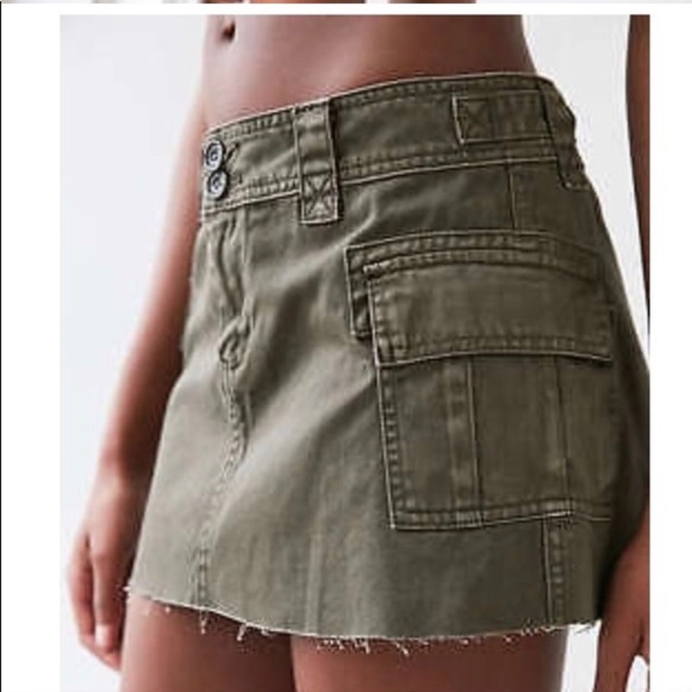 Urban outfitters army green skirt